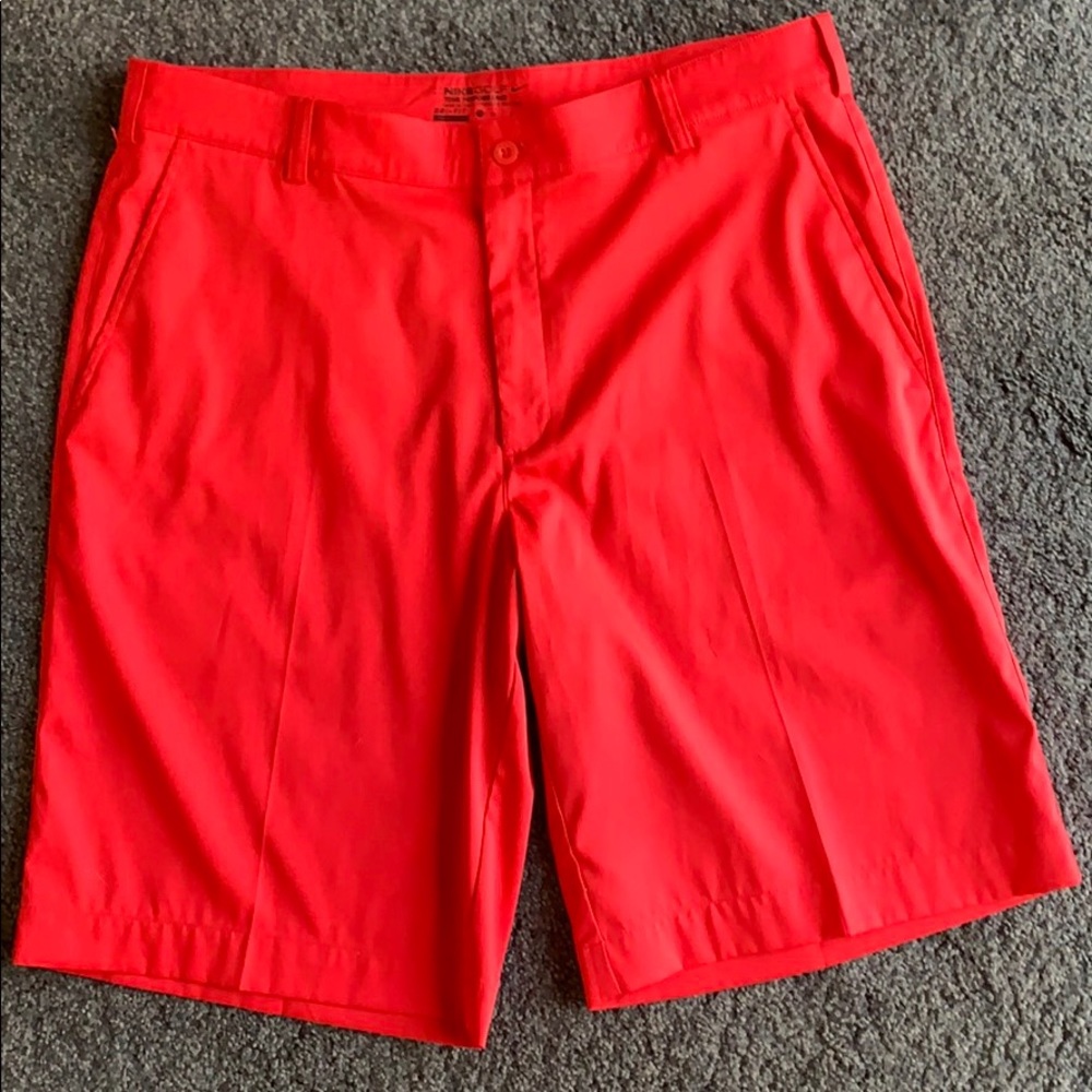 Men’s Nike golf red shorts size 34